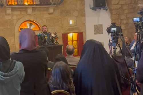 إعلاميّون وصحافيون وسياسيون وناشطون يعلنون تضامنهم مع الصحافي حسن عليق في وجه القمع الممنهج للحريّات الإعلاميّة