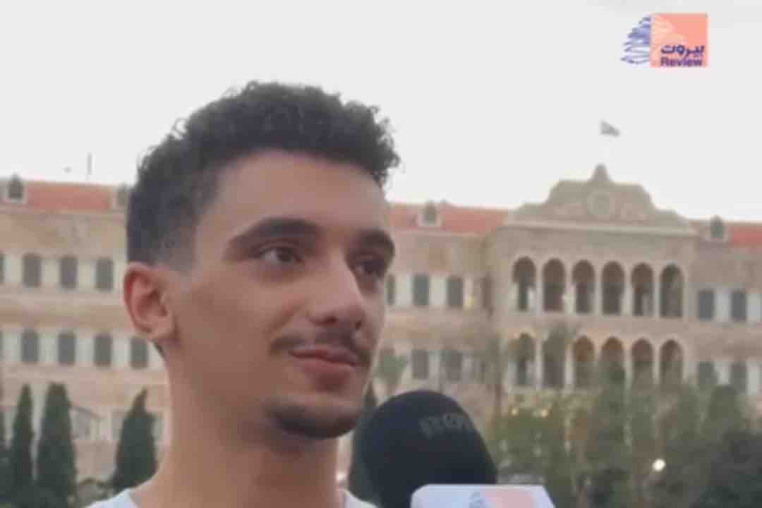 مشاركون في الوقفة الاحتجاجية ببيروت رفضًا للتطبيع: المقاومة خيارنا